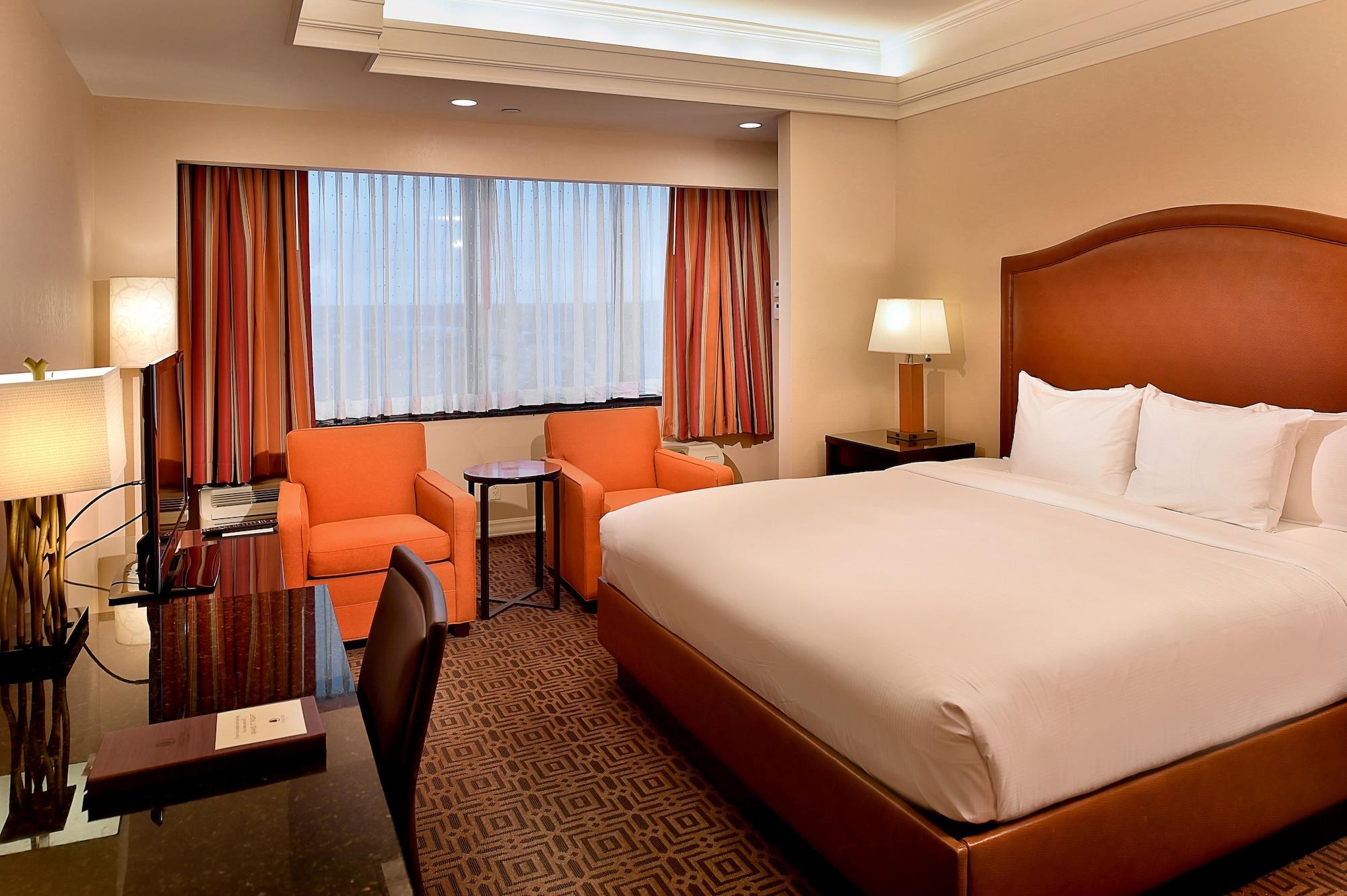 Doubletree By Hilton Hotel St. Louis - Честерфилд Экстерьер фото