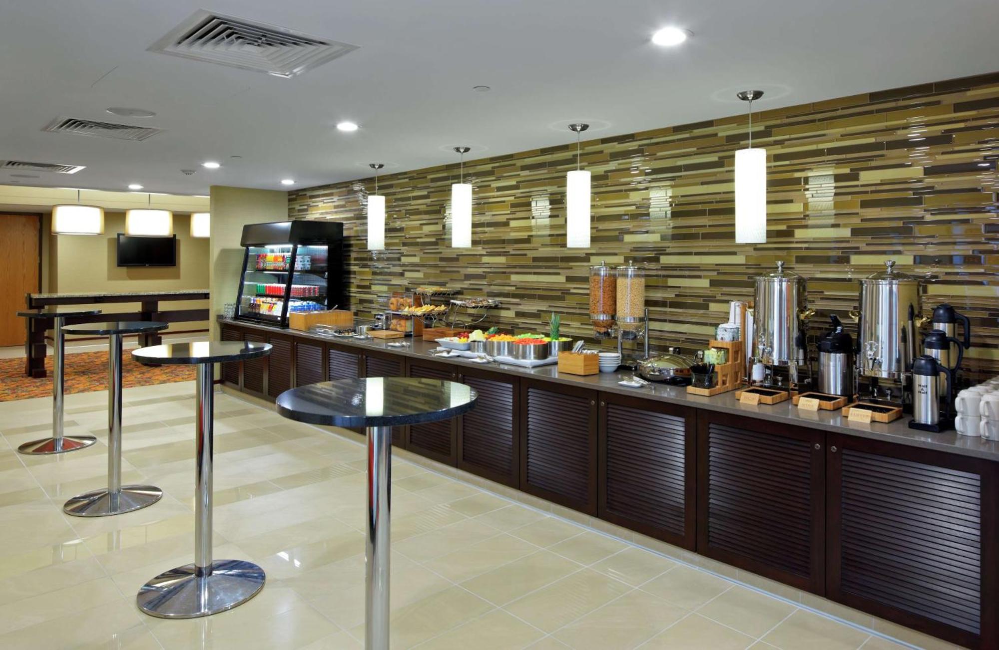 Doubletree By Hilton Hotel St. Louis - Честерфилд Экстерьер фото