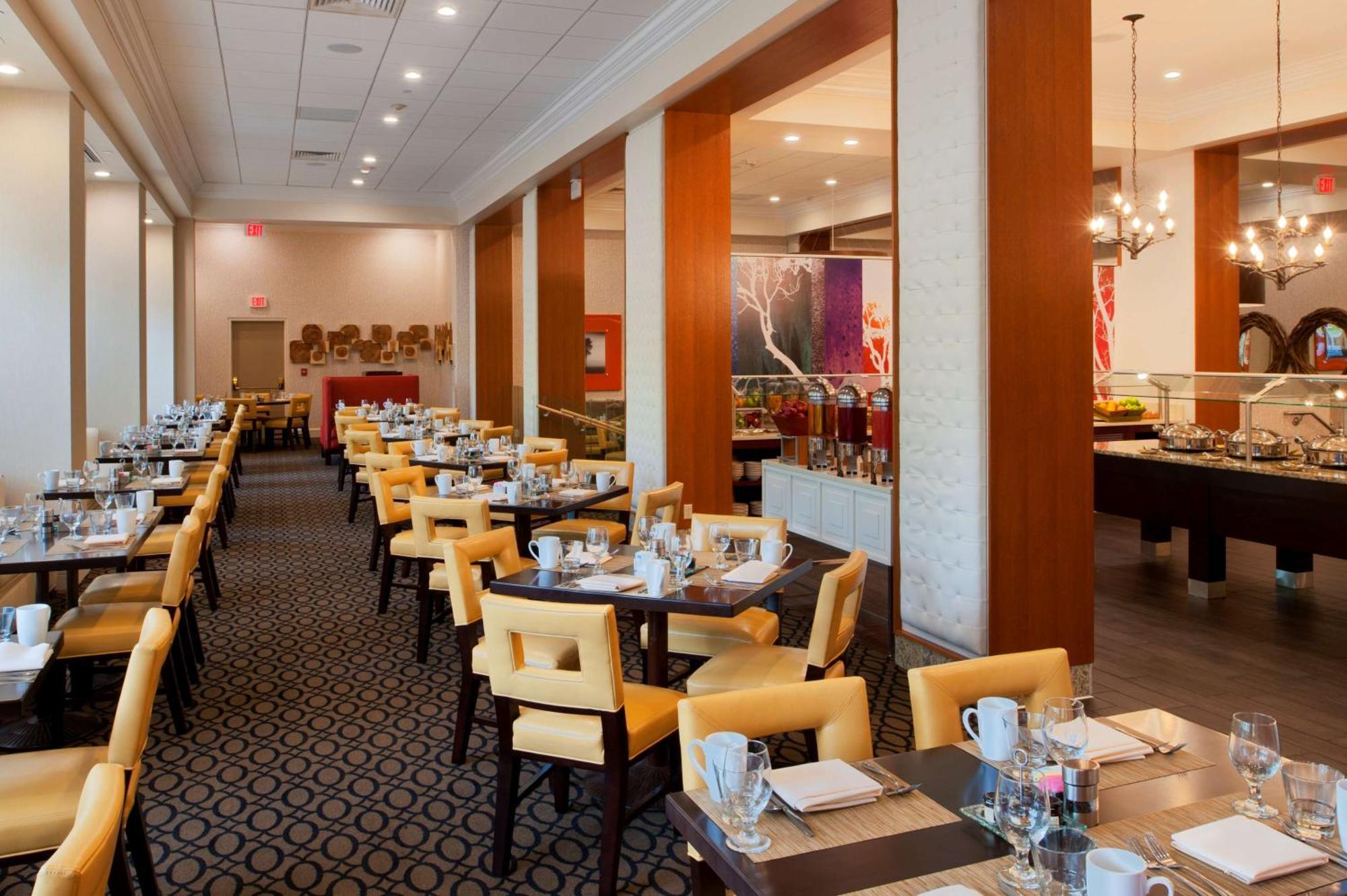Doubletree By Hilton Hotel St. Louis - Честерфилд Экстерьер фото