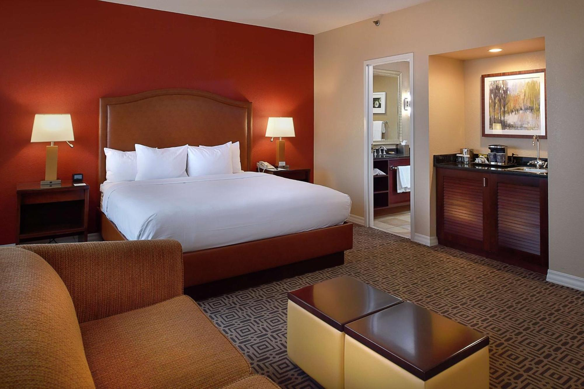 Doubletree By Hilton Hotel St. Louis - Честерфилд Экстерьер фото